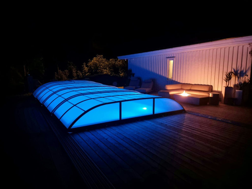Aluna Wave Eco Pooltak - standard högt Pooltak med klart material i hela taket