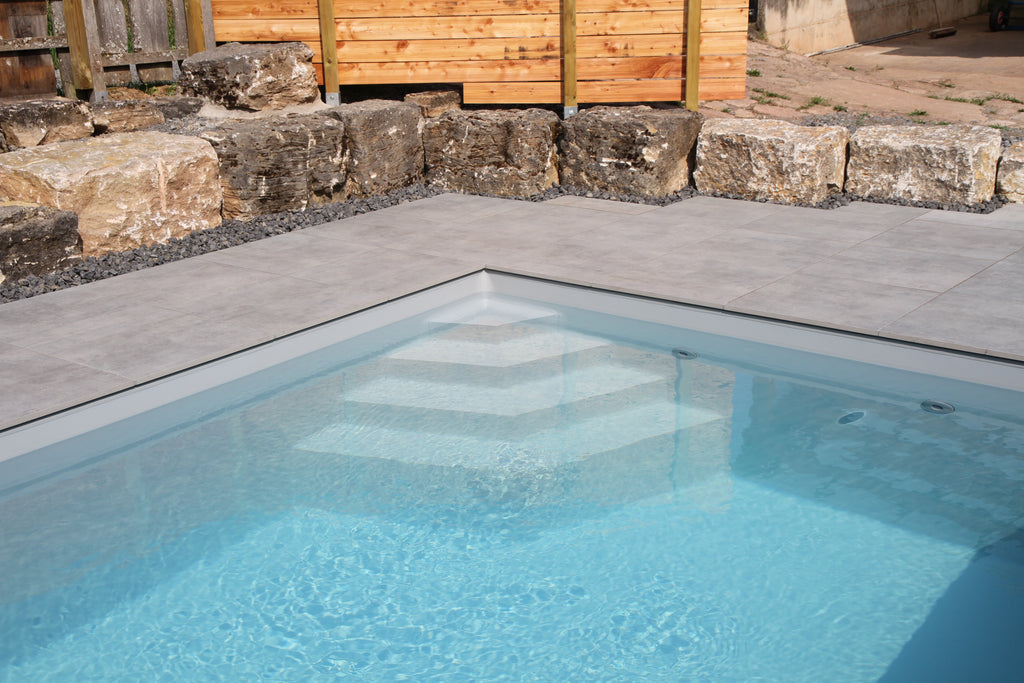 Thermopool S 5,0 × 3,0 × 1,5 m — med valbar hörntrappa